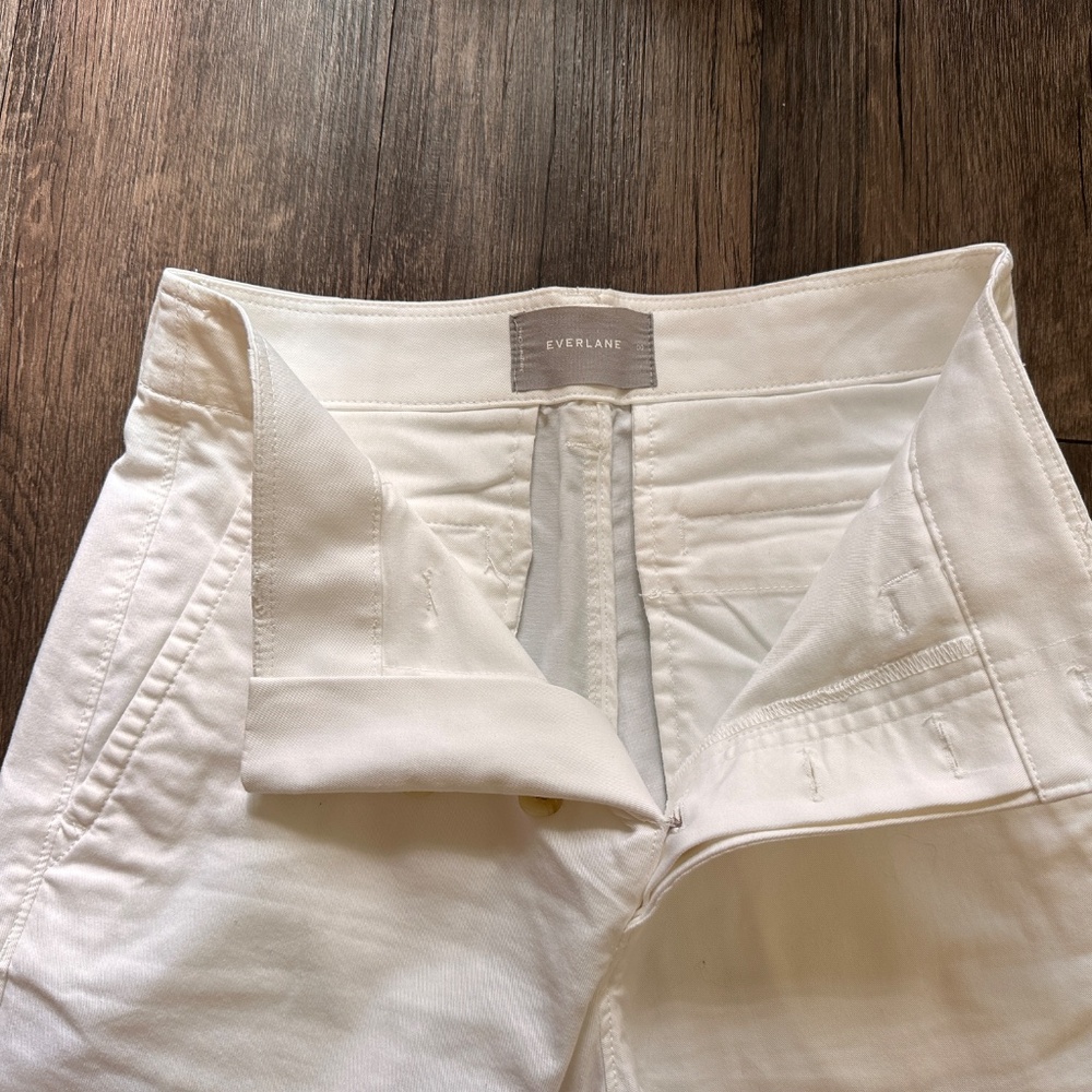 Two pairs of Everlane Lightweight Relaxed Chino - Picture 9 of 10